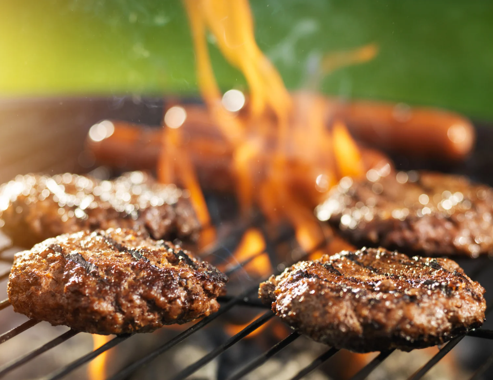 grill repair services GTA burgers and hot dogs